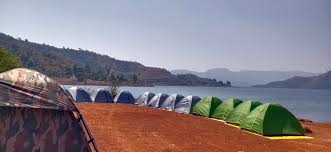“Best camping experience in Satara for families and groups”